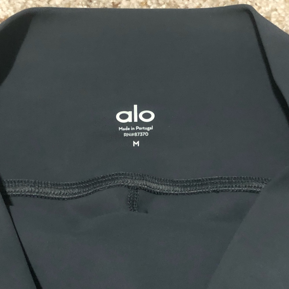 ALO Yoga High Waisted Ripped Warrior Leggings Grey - Picture 5 of 13